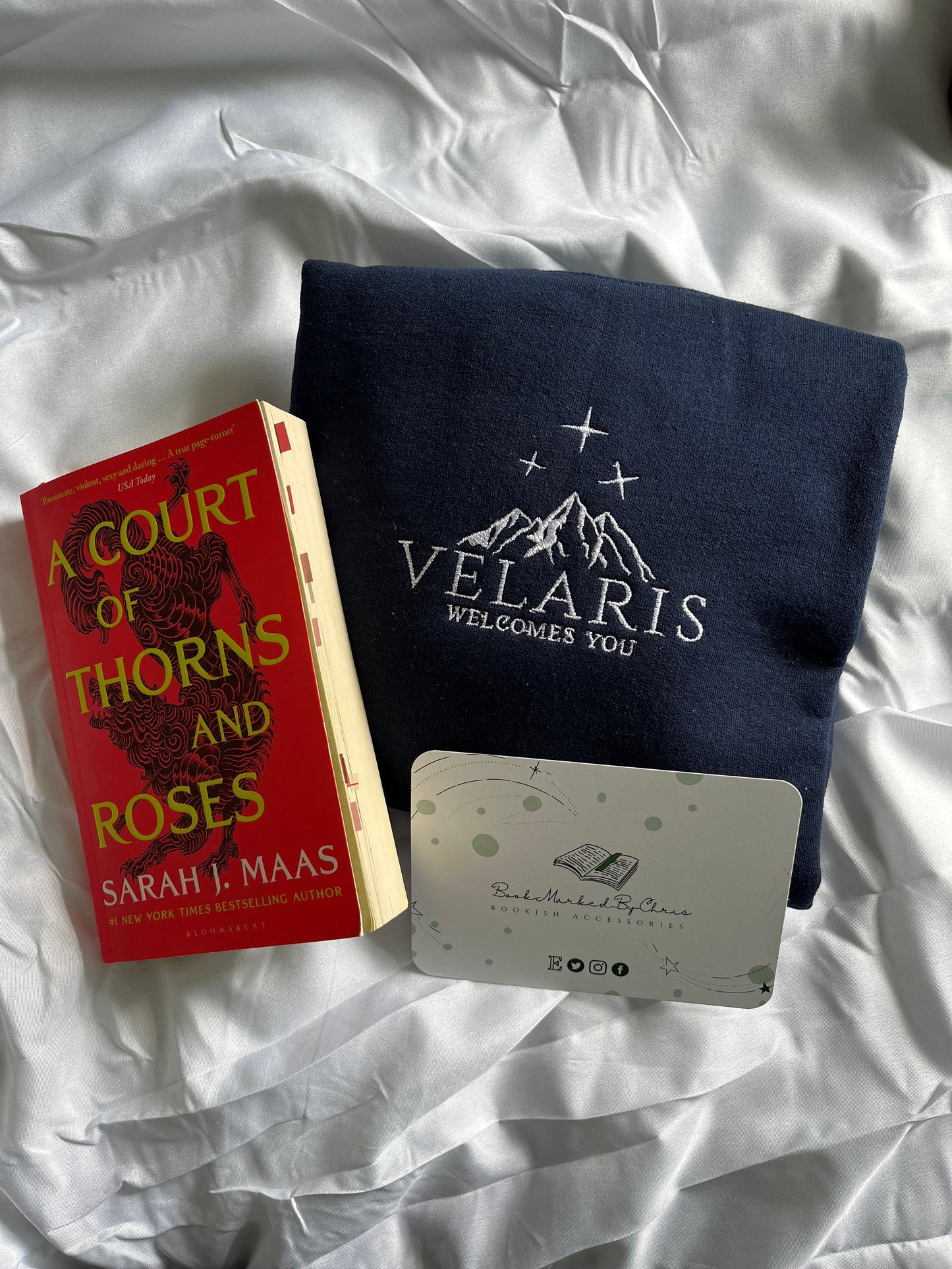Velaris// ACOTAR