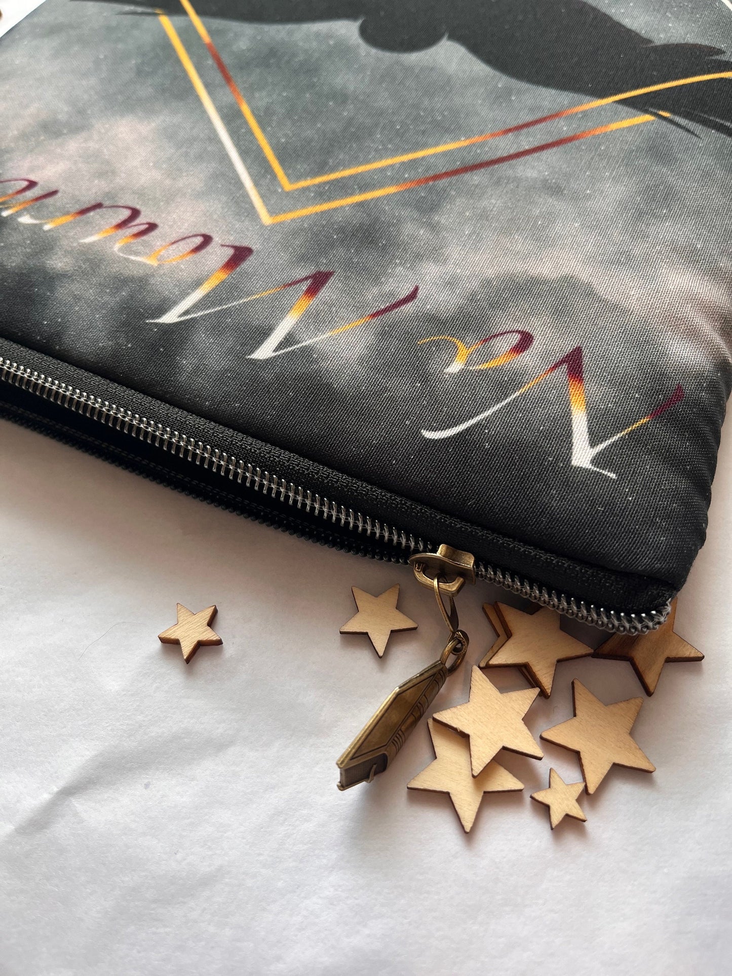 Six Of Crows, Book Purse